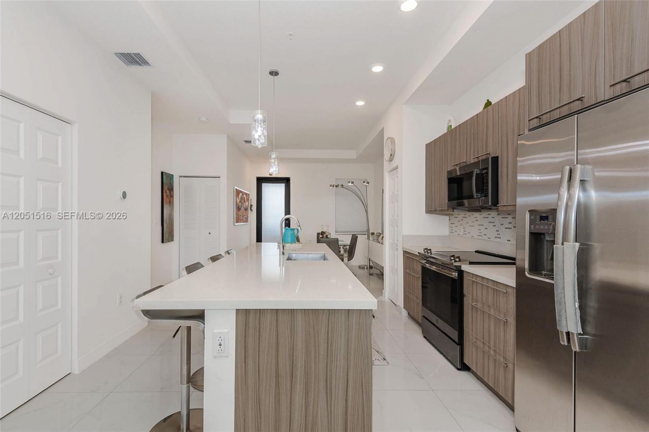 7815 NW 104th Ave , Unit 34, Doral, FL 33178 Photo