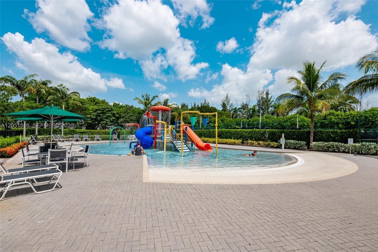 7815 NW 104th Ave , Unit 34, Doral, FL 33178 Photo