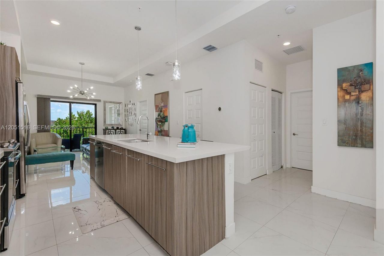 7815 NW 104th Ave , Unit 34, Doral, FL 33178 Photo