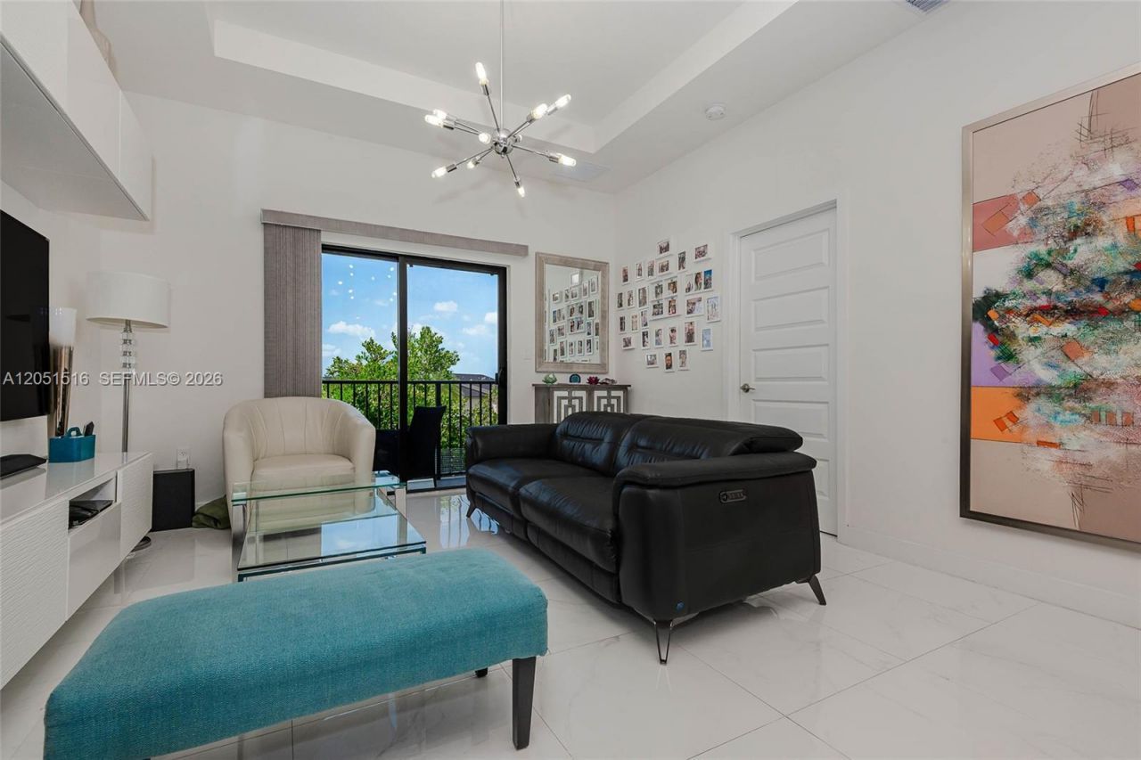 7815 NW 104th Ave , Unit 34, Doral, FL 33178 Photo