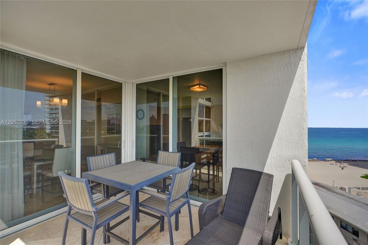19111 Collins Ave , Unit 607, Sunny Isles Beach, FL 33160 Photo