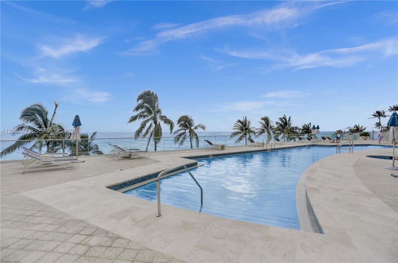 19111 Collins Ave , Unit 607, Sunny Isles Beach, FL 33160 Photo