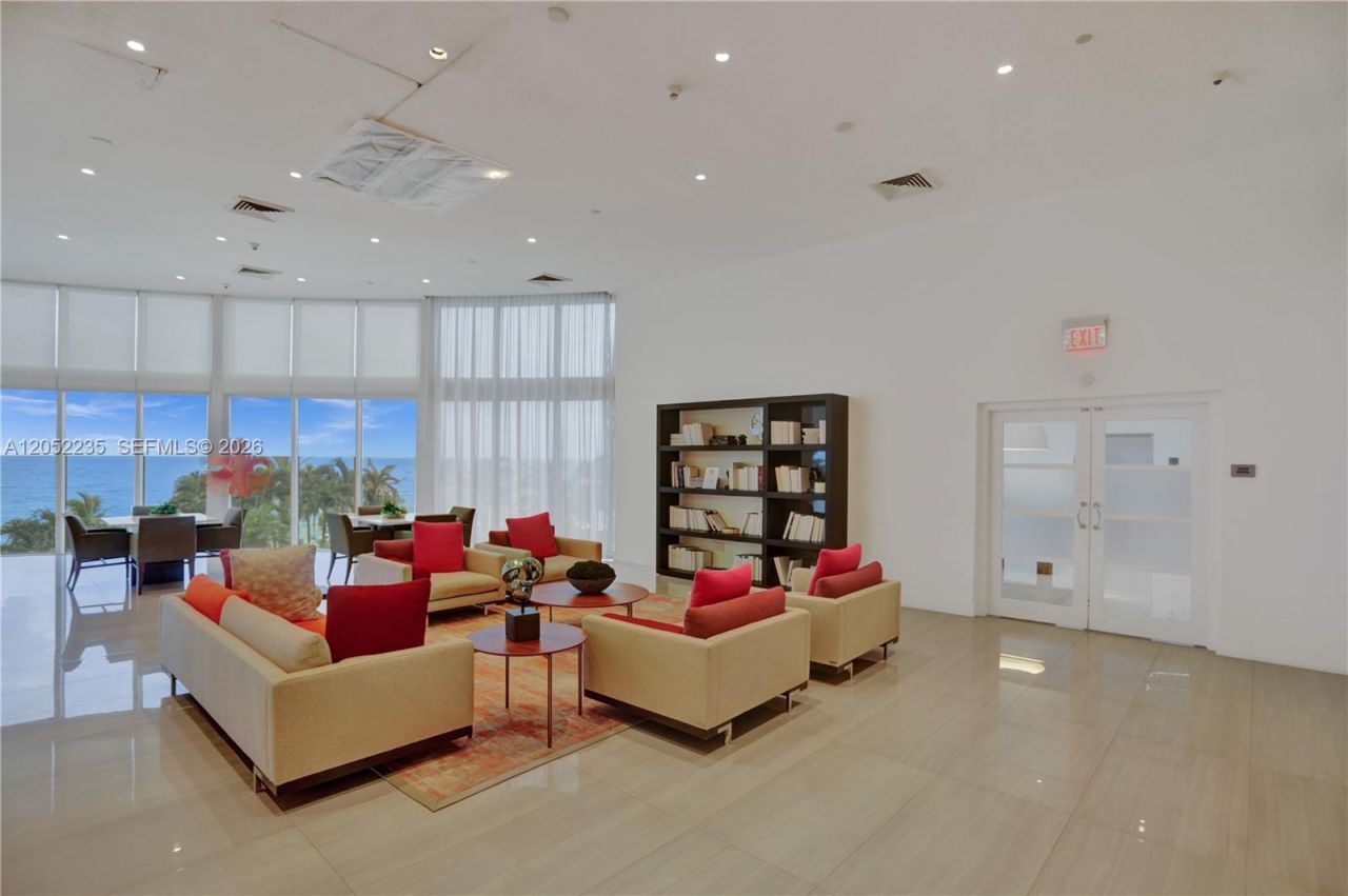 19111 Collins Ave , Unit 607, Sunny Isles Beach, FL 33160 Photo