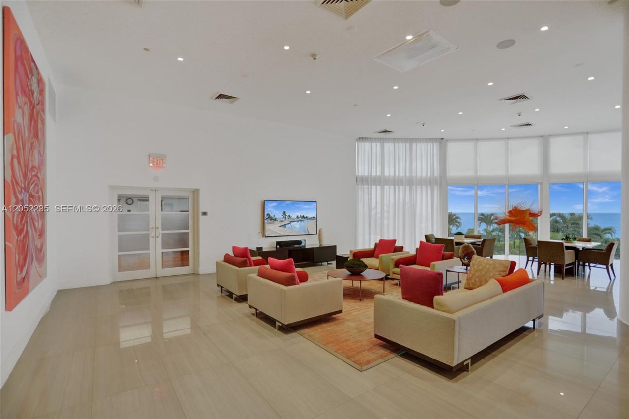 19111 Collins Ave , Unit 607, Sunny Isles Beach, FL 33160 Photo