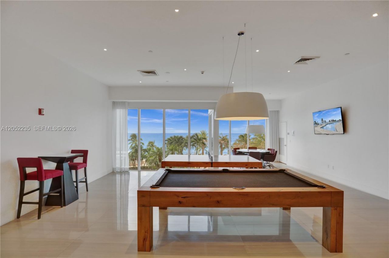 19111 Collins Ave , Unit 607, Sunny Isles Beach, FL 33160 Photo