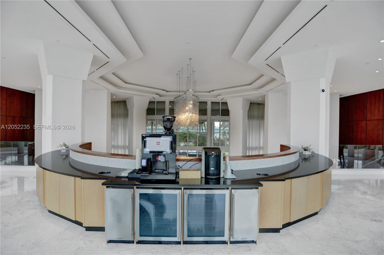19111 Collins Ave , Unit 607, Sunny Isles Beach, FL 33160 Photo