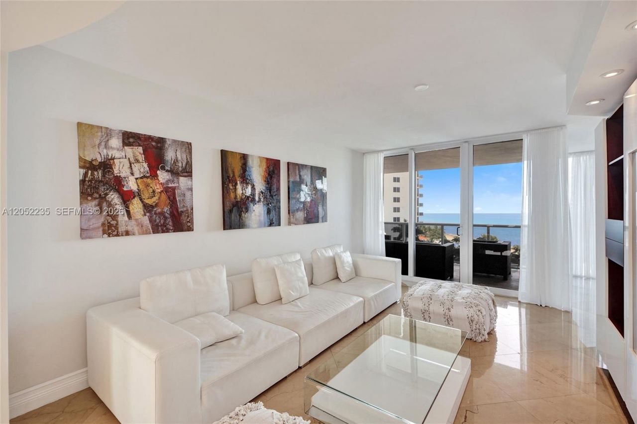 19111 Collins Ave , Unit 607, Sunny Isles Beach, FL 33160 Photo