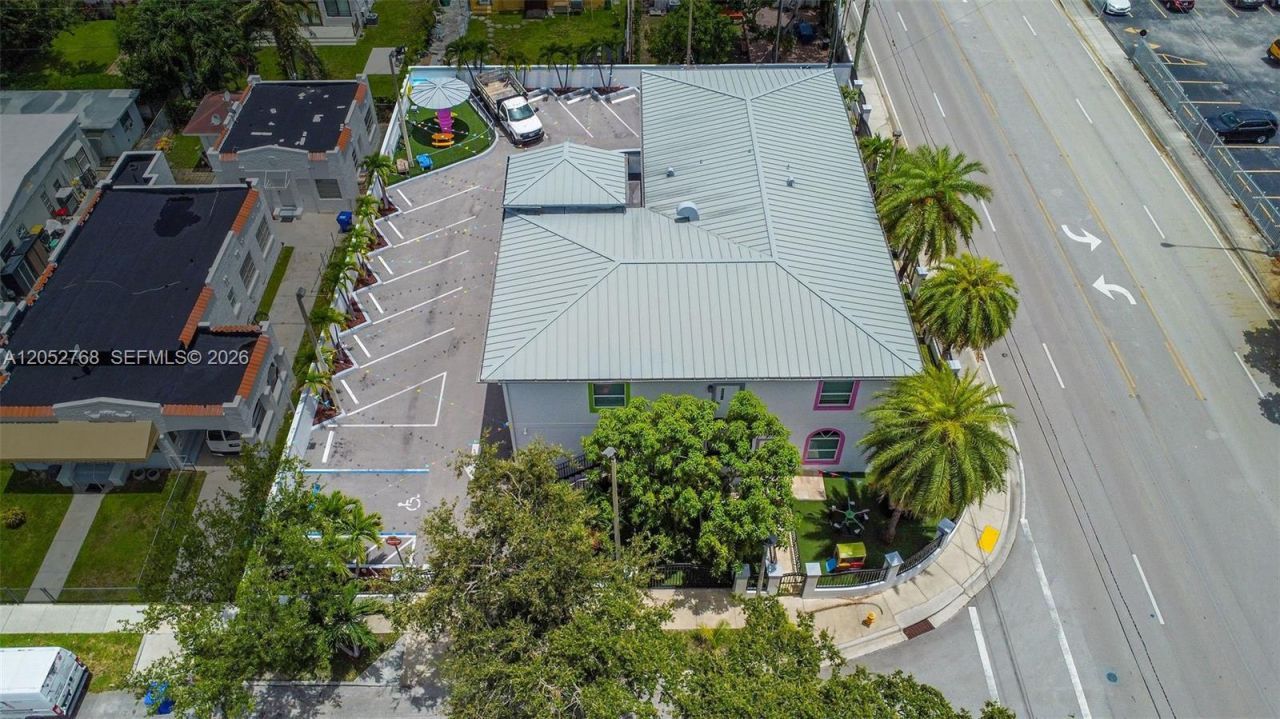 2280 SW 17th Ave , Miami, FL 33145 Photo