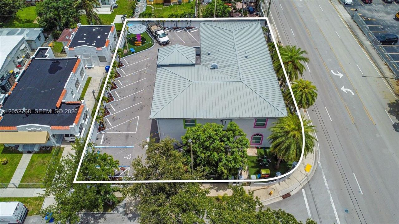 2280 SW 17th Ave , Miami, FL 33145 Photo