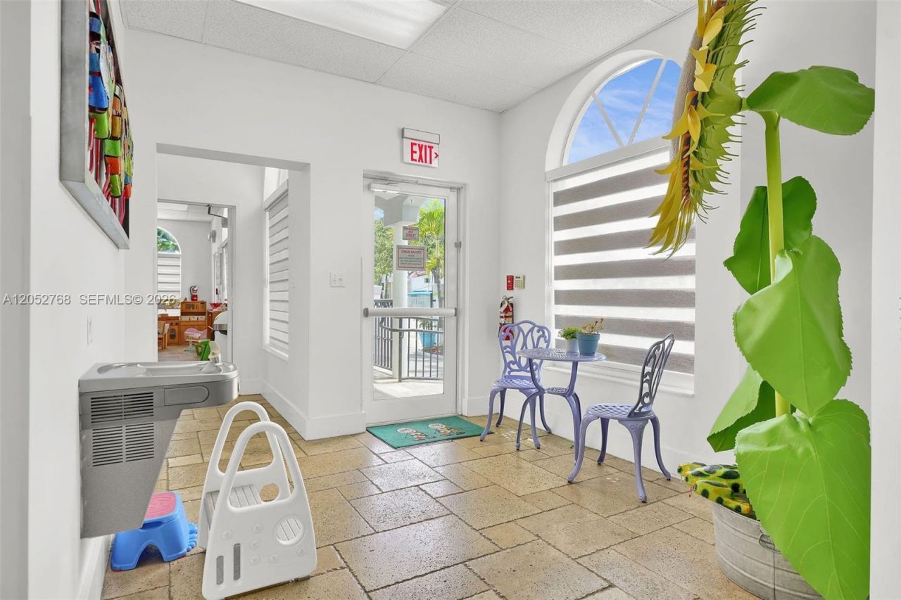 2280 SW 17th Ave , Miami, FL 33145 Photo