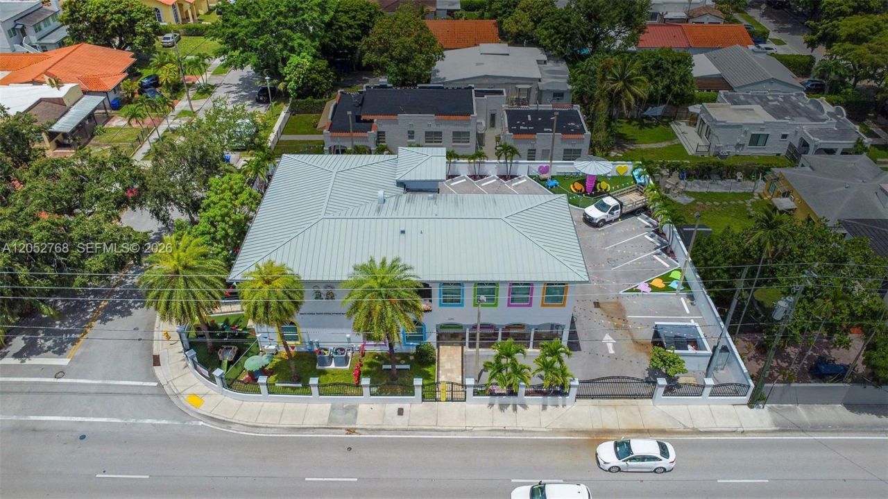 2280 SW 17th Ave , Miami, FL 33145 Photo