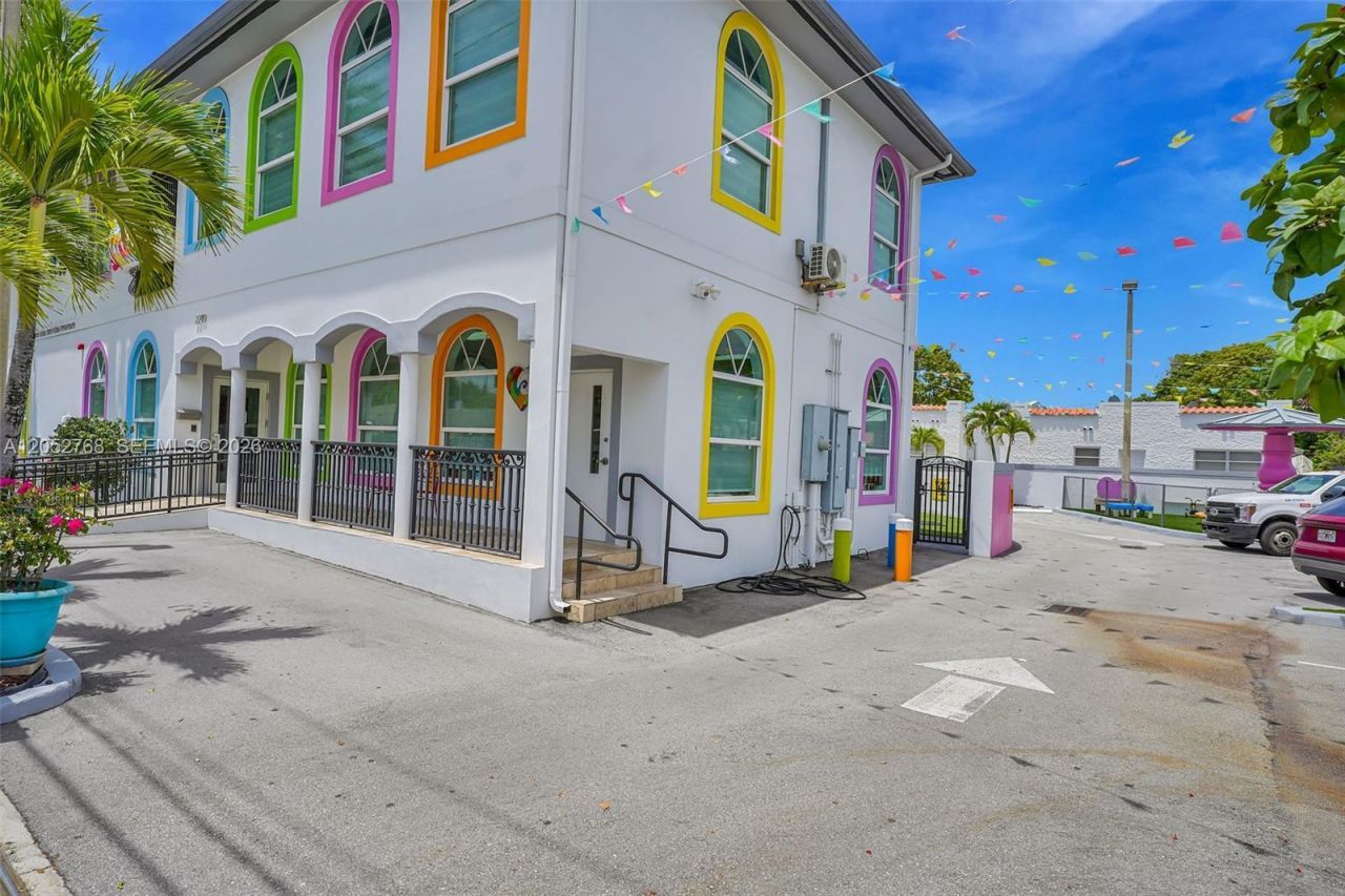 2280 SW 17th Ave , Miami, FL 33145 Photo
