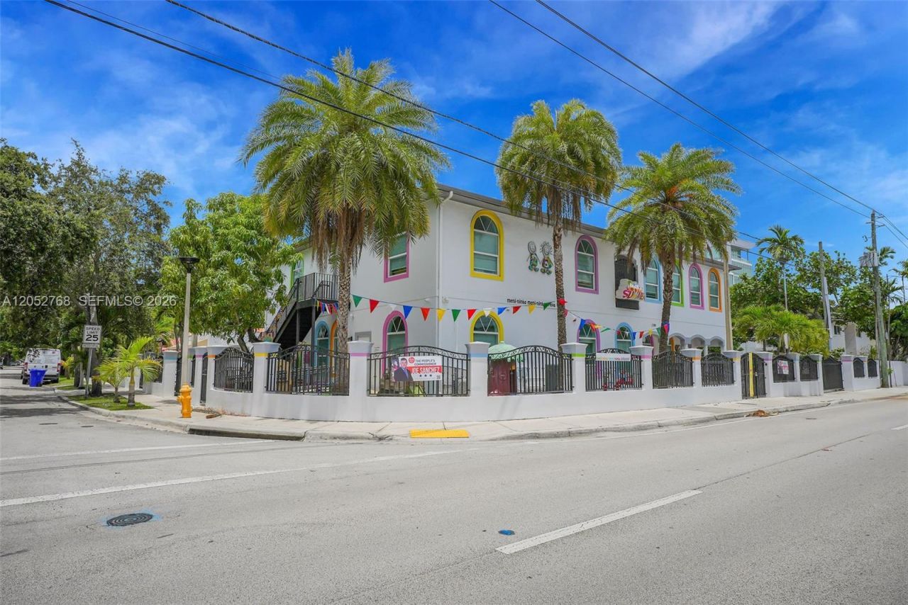 2280 SW 17th Ave , Miami, FL 33145 Photo