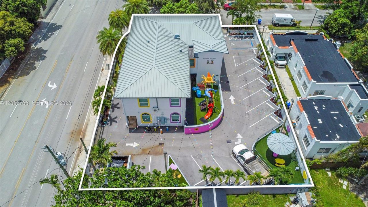 2280 SW 17th Ave , Miami, FL 33145 Photo
