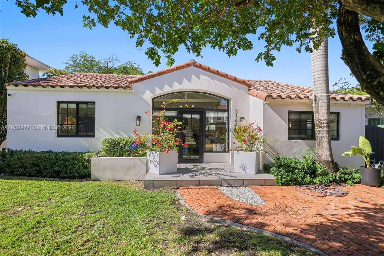 3144 Royal Palm Ave, Miami Beach, FL 33140 Photo