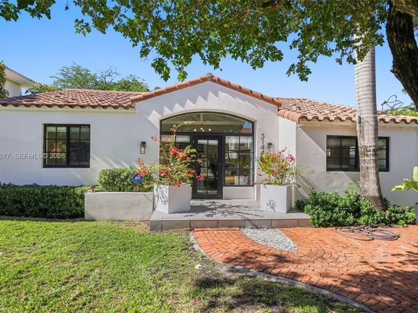 3144 Royal Palm Ave , Miami Beach, FL 33140