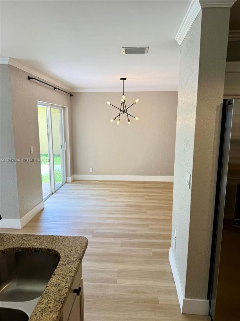 9411 NW 55th St, Sunrise, FL 33351 Photo