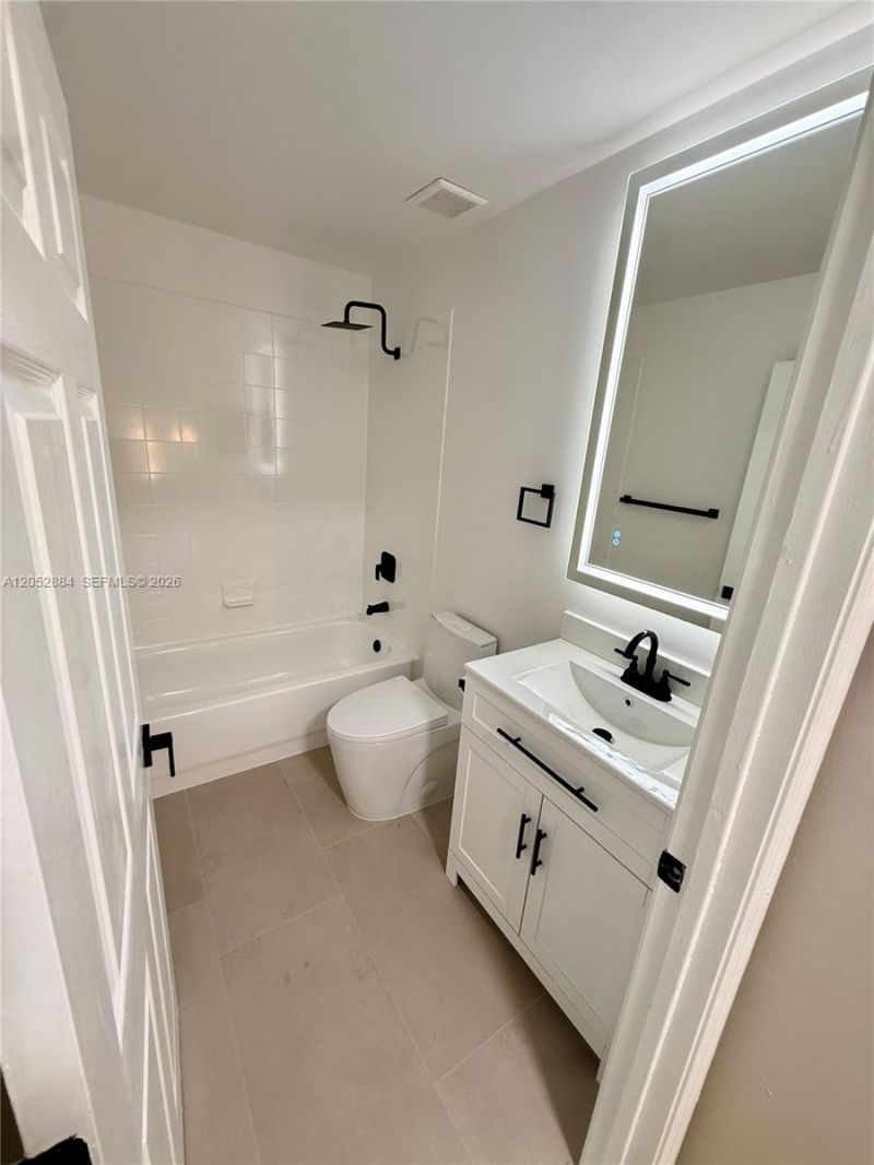 9411 NW 55th St, Sunrise, FL 33351 Photo