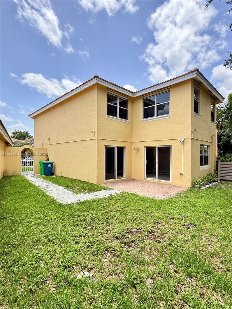 9411 NW 55th St, Sunrise, FL 33351 Photo