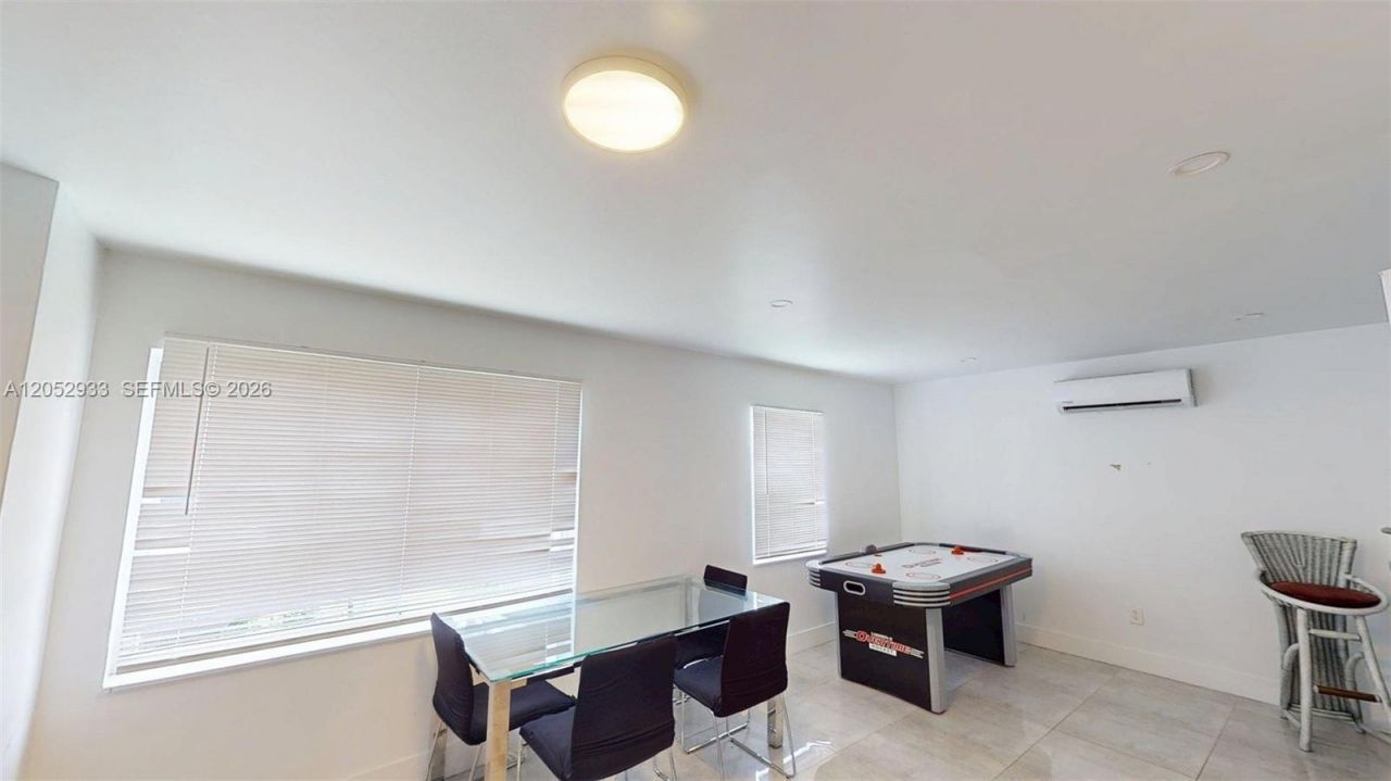 1904 SW 28th St, Fort Lauderdale, FL 33315 Photo