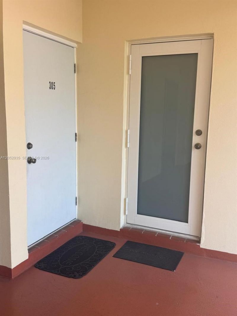 1747 Rodman St, Unit 305, Hollywood, FL 33020 Photo