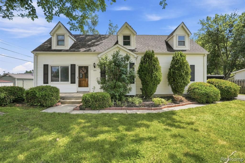 7571 Marlowe Road, Van Buren Township, MI 48111 Main Photo
