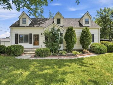 7571 Marlowe Road, Van Buren Twp, MI 48111
