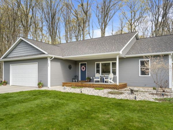 5404 Barney Road, Traverse City, MI 49684
