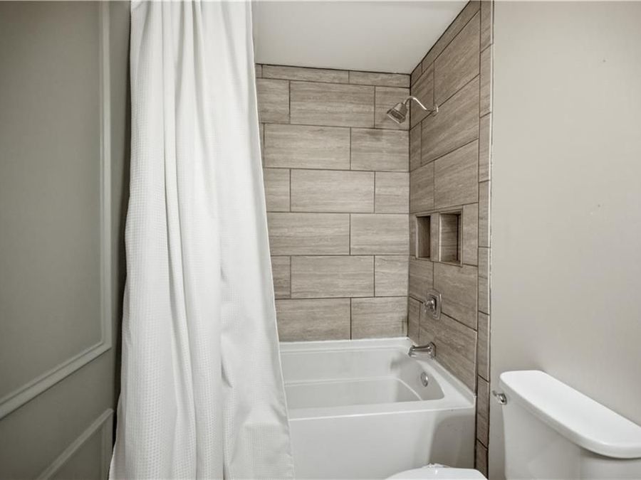 Property Image 106