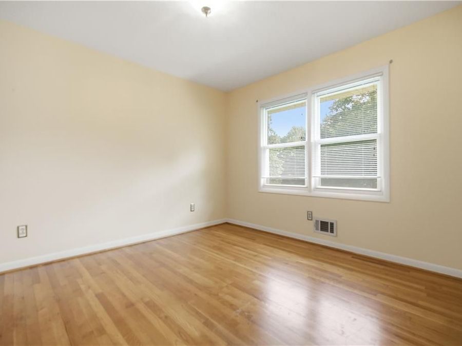 Property Image 116