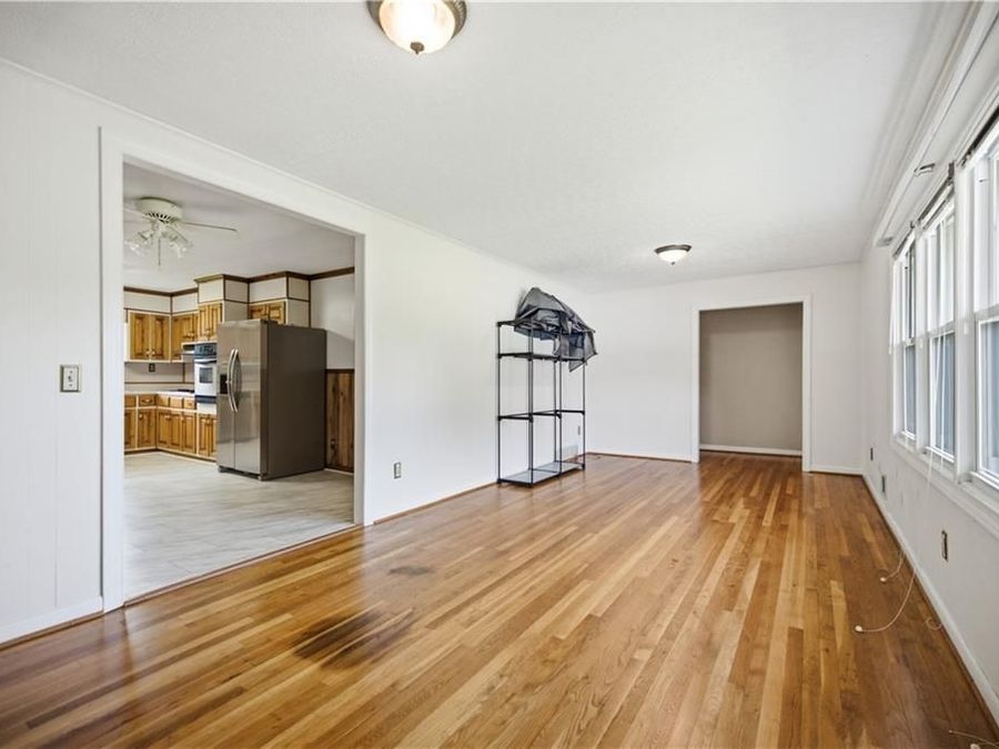Property Image 128