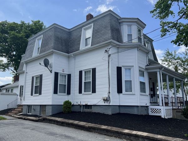 9 Arlington Street, Unit 2, Reading, MA 01867