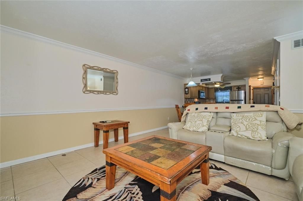 6777 Winkler Rd, Unit 142, Fort Myers, FL 33919 Photo