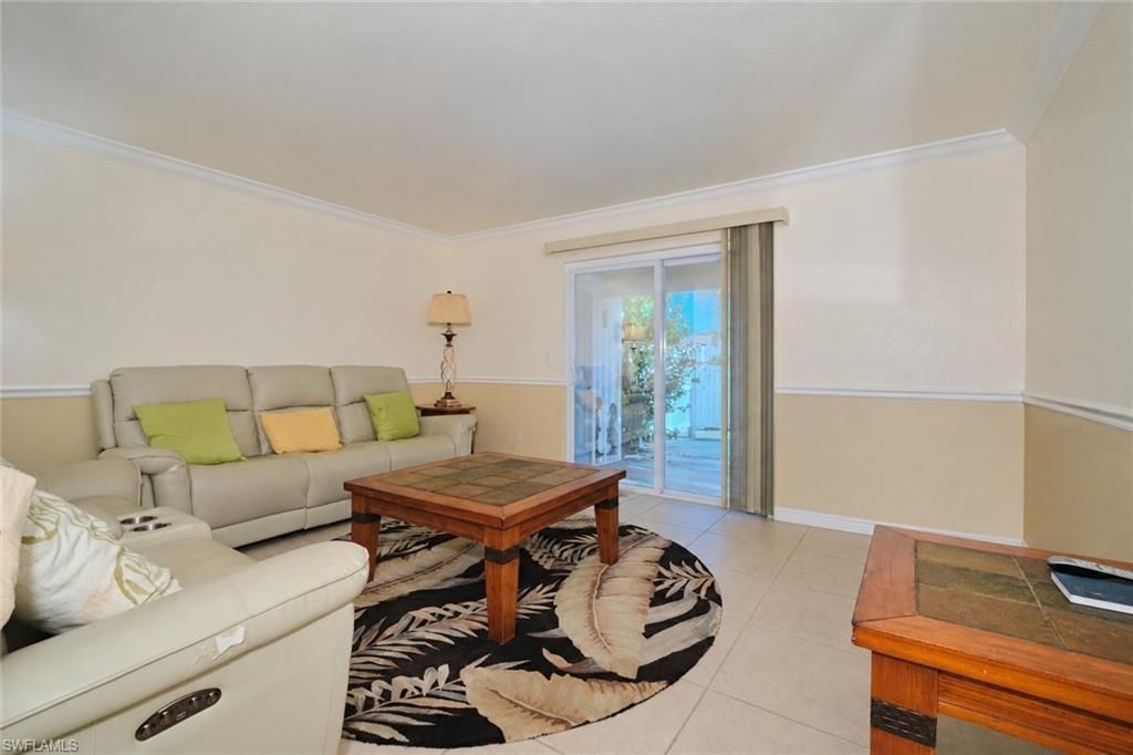 6777 Winkler Rd, Unit 142, Fort Myers, FL 33919 Photo