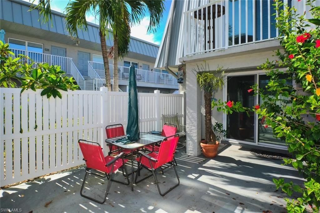 6777 Winkler Rd, Unit 142, Fort Myers, FL 33919 Photo