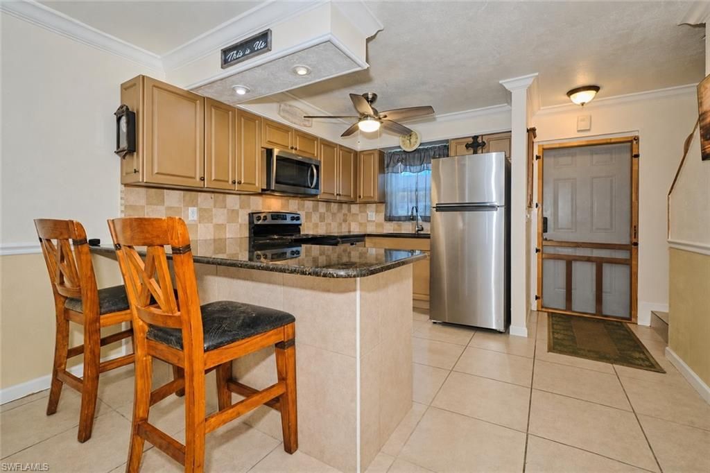 6777 Winkler Rd, Unit 142, Fort Myers, FL 33919 Photo