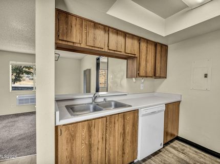 330 Talus Way, Reno, NV 89503 Photo