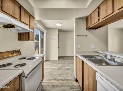 330 Talus Way, Reno, NV 89503 Photo