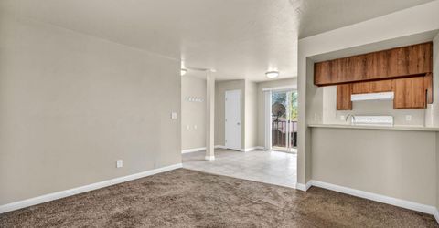 330 Talus Way, Reno, NV 89503 Photo