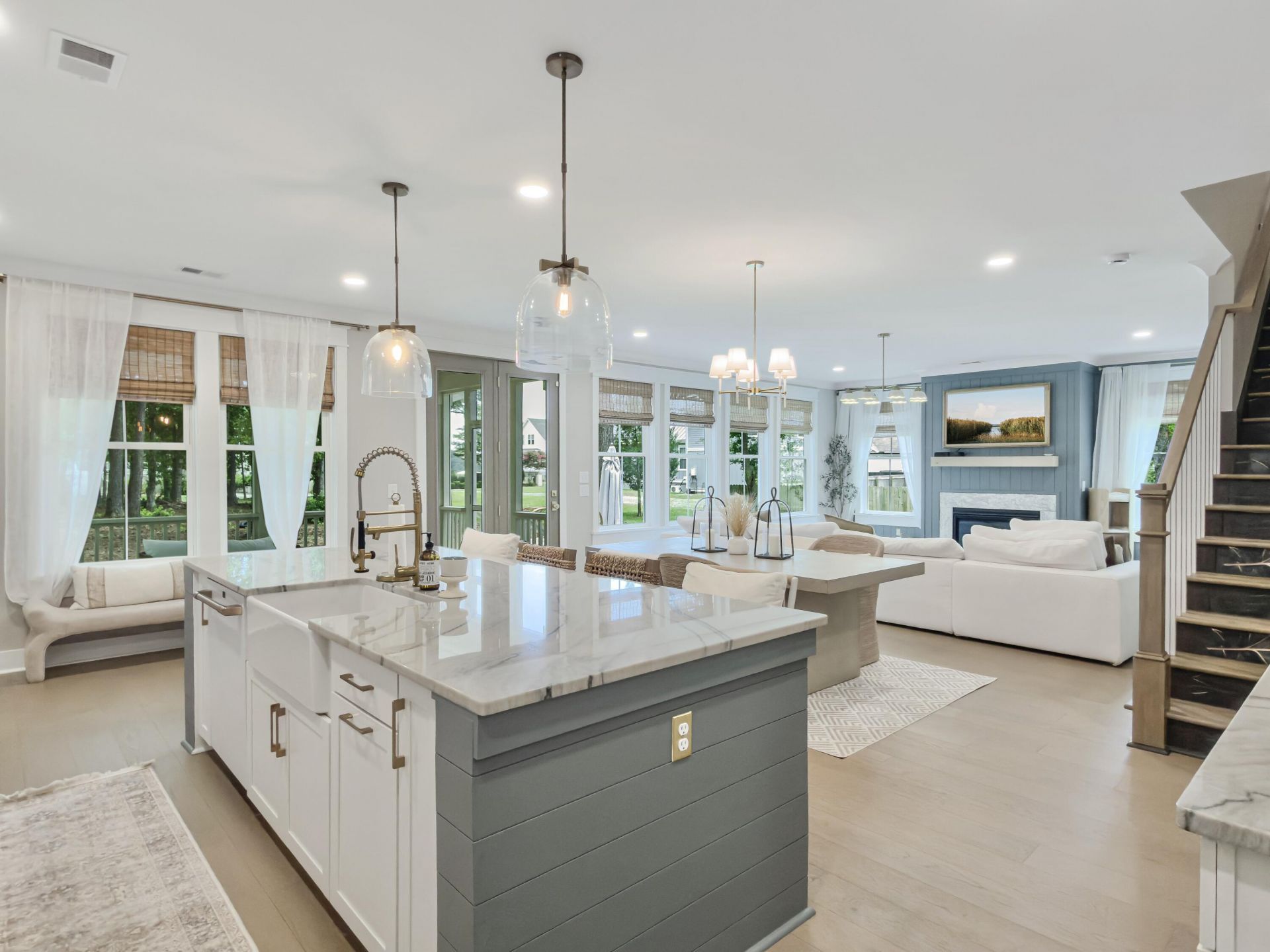 5674 Barbary Coast Road Photo 15