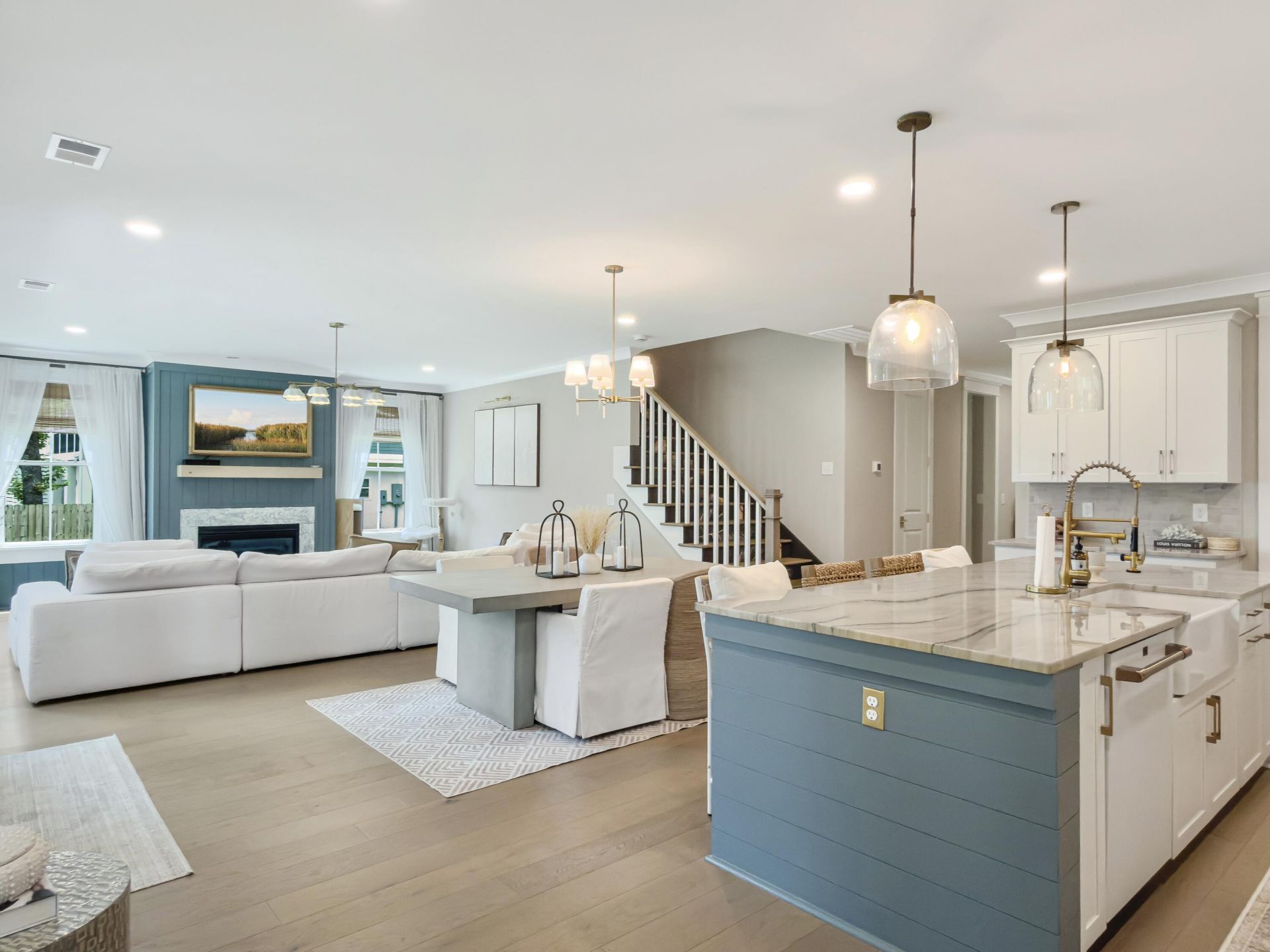 5674 Barbary Coast Road Photo 16