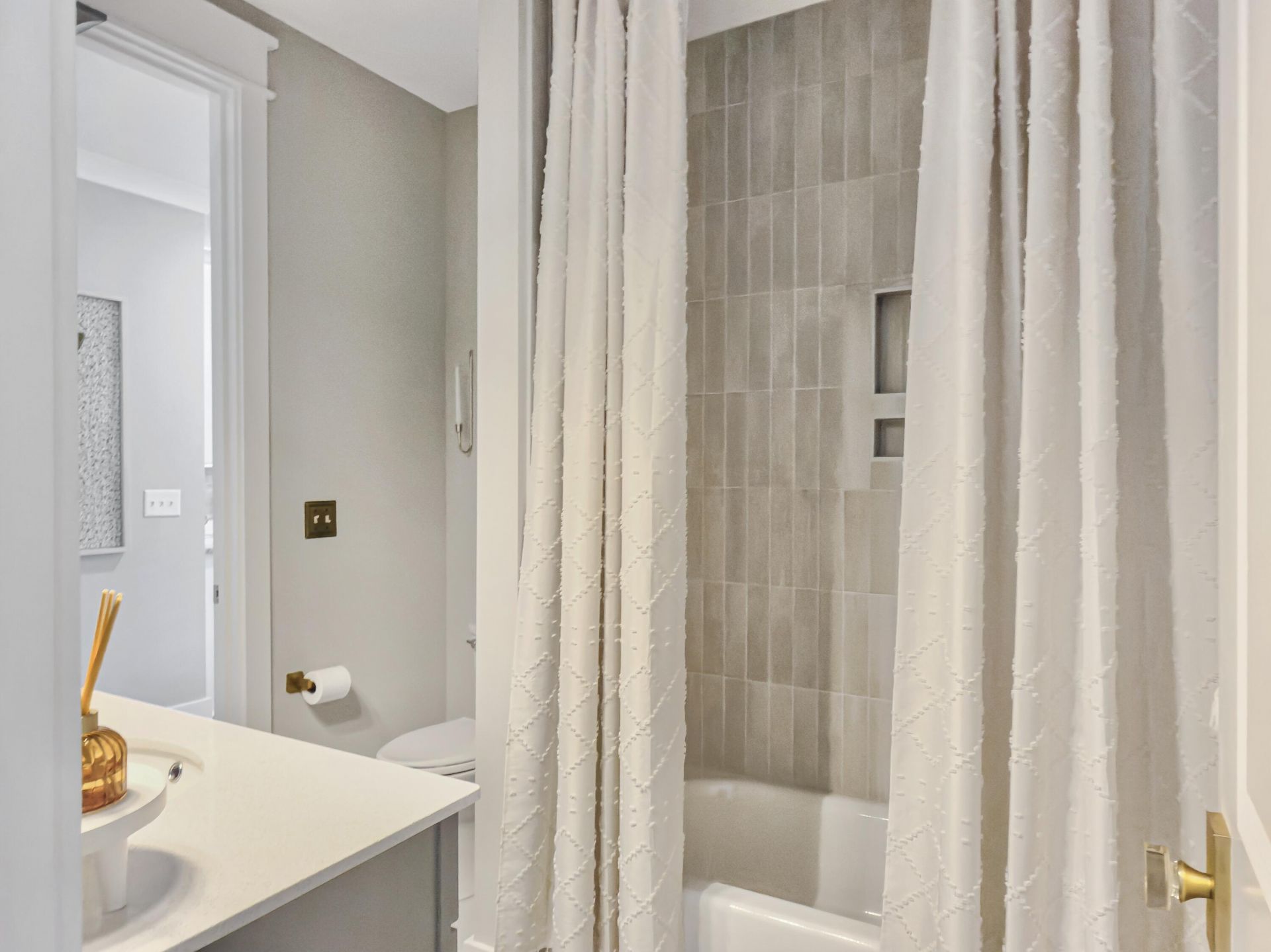 5674 Barbary Coast Road Photo 24