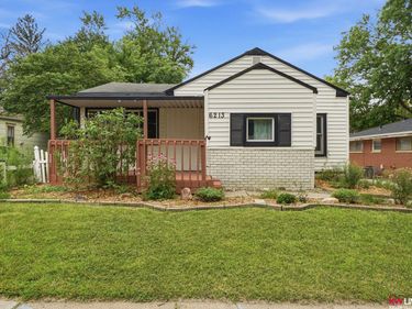 6213 Gladstone Street, Lincoln, NE 68507