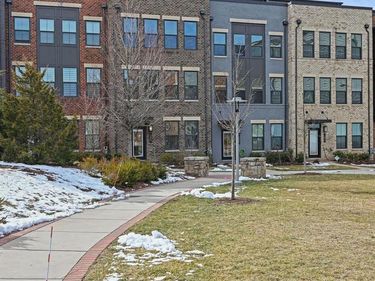 13001 HATTONTOWN SQUARE, HERNDON, VA 20171