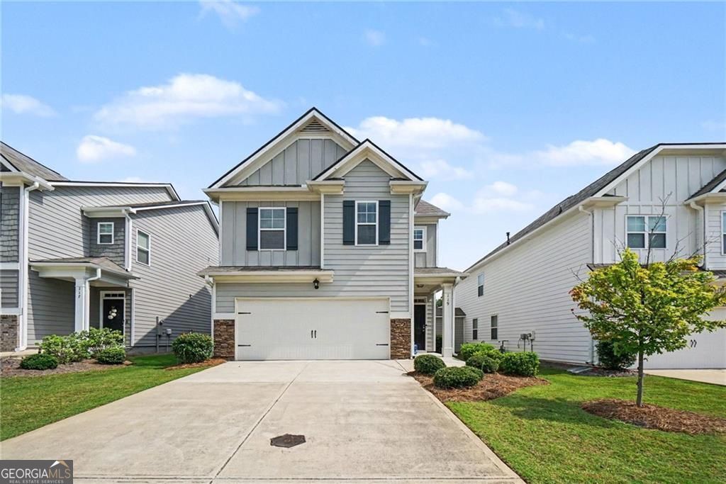 119 Woodhouse Circle, Acworth, GA 30102 Main Photo