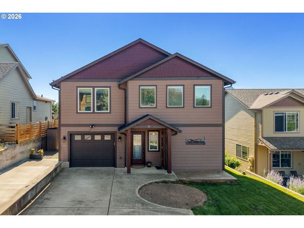 91 SE WARM SPRINGS DR, Cascade Locks, OR 97014