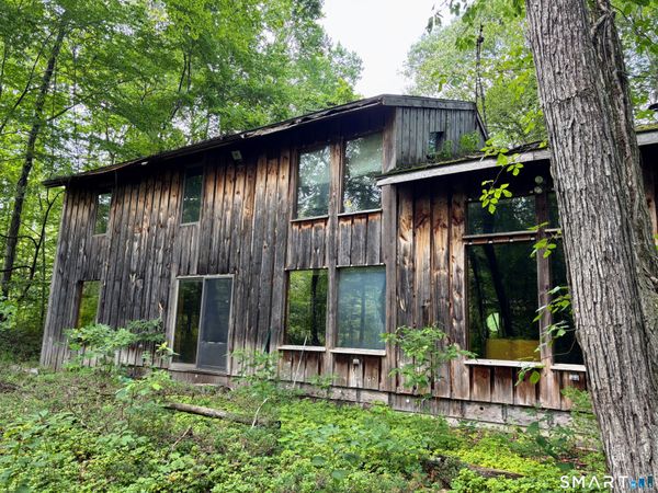 88 Winthrop, Chester, CT 06412