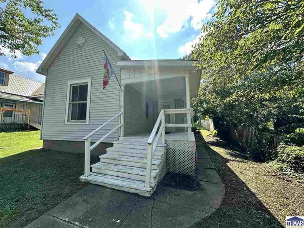 911 S Walnut Street, Brazil, IN 47834