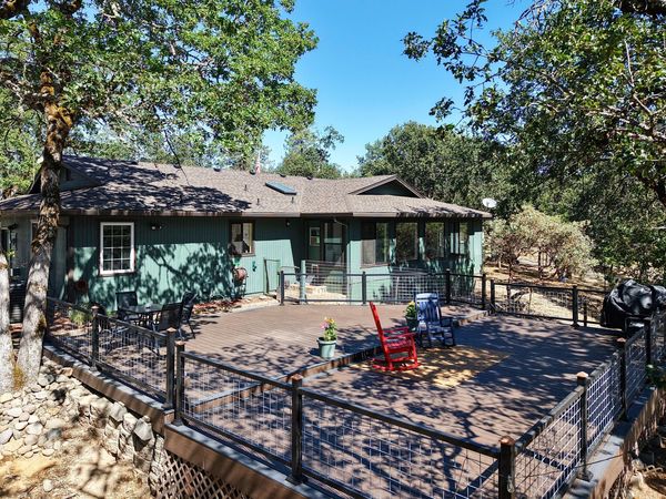 332 Rene Drive, Shady Cove, OR 97539