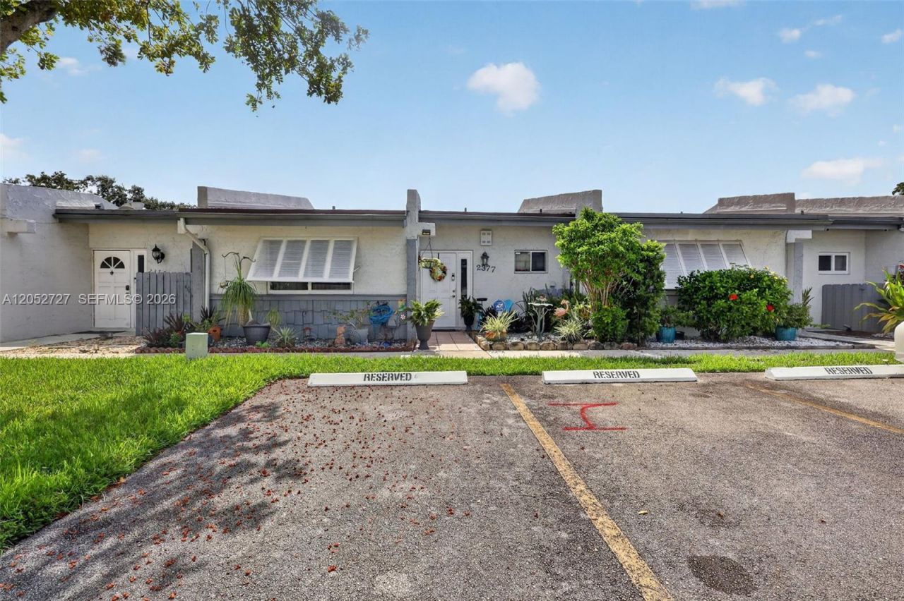 2377 N 37th Ave , Hollywood, FL 33021 Photo